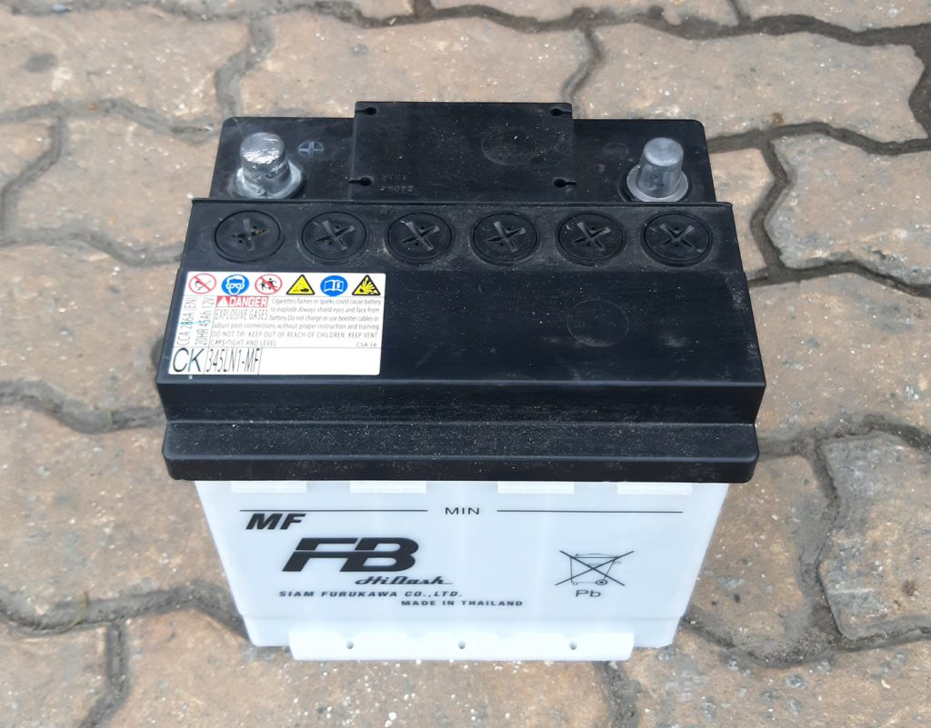 Bình ắc quy Toyota Corolla Cross